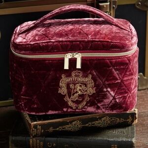NEW with tag Harry Potter Gryffindor velvet train case - Pottery Barn Teen